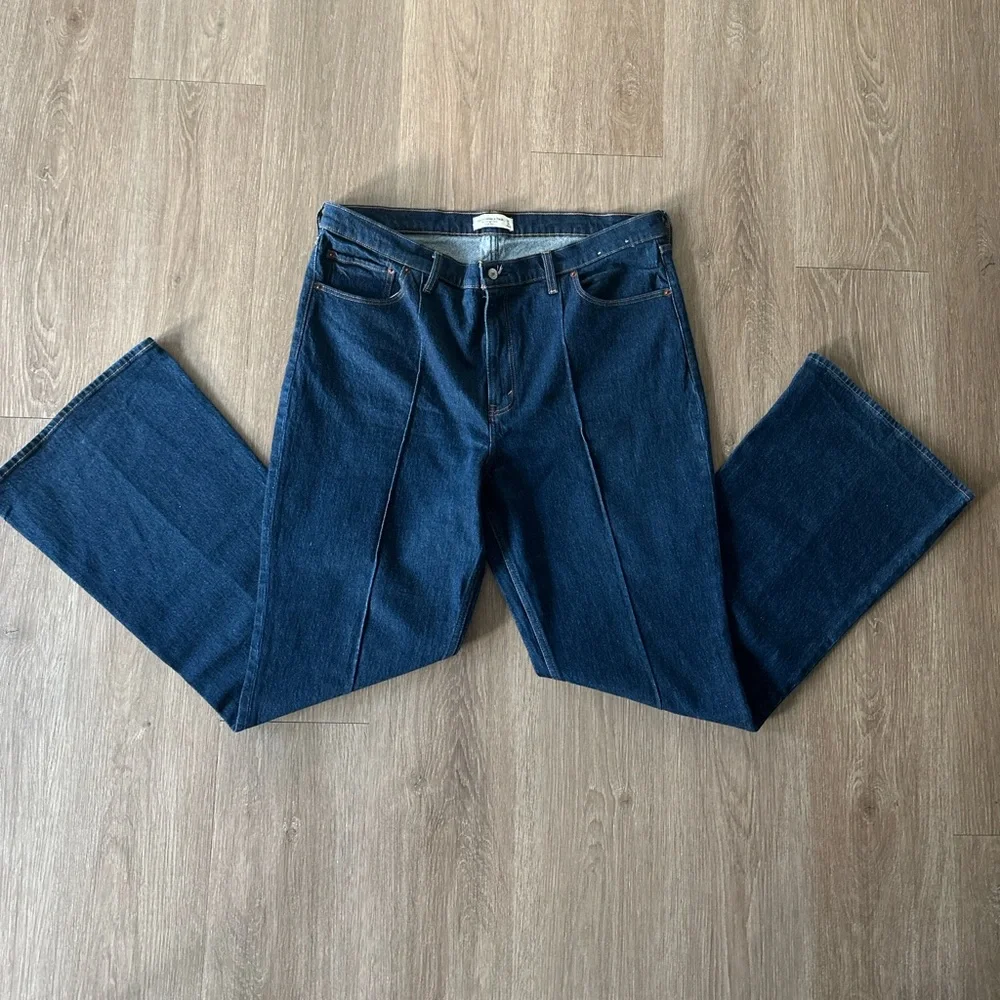 Abercrombie & Fitch Vintage Flare High Rise Jeans – Size 34 / 18L - Picture 4 of 10